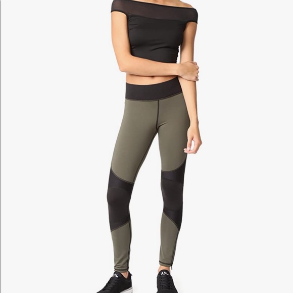 Michi Green/Black Leggings Size S/P - Picture 1 of 13
